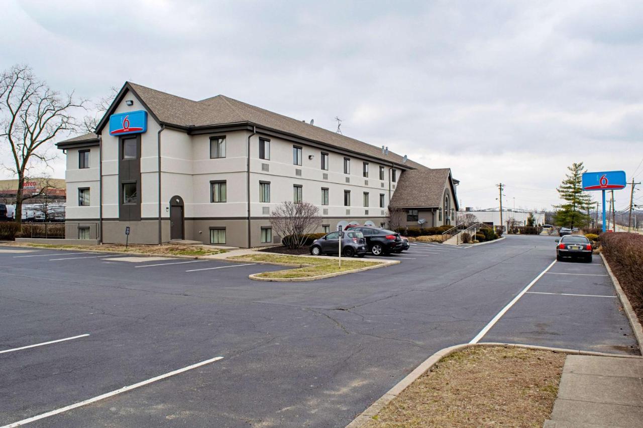 Welcome Suites Springdale Exterior photo
